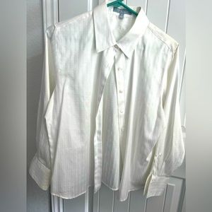 Women’s White Intricate Design Dress Shirt